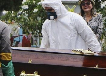 Brasil registra 189 mortes por covid-19 em 24h; totalizando 4.205 vítimas