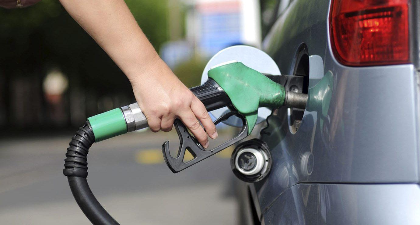 Gasolina recua em 23 Estados e no DF, diz ANP; valor médio cai 1,30% no País