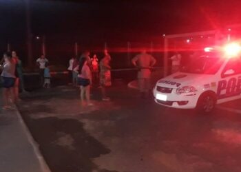 Menino é resgatado por PMs após ficar horas desaparecido, em Goiânia 