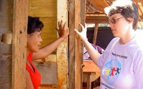 Missionárias lançam campanha para ajudar famílias afetadas pelo coronavírus, em Goiânia