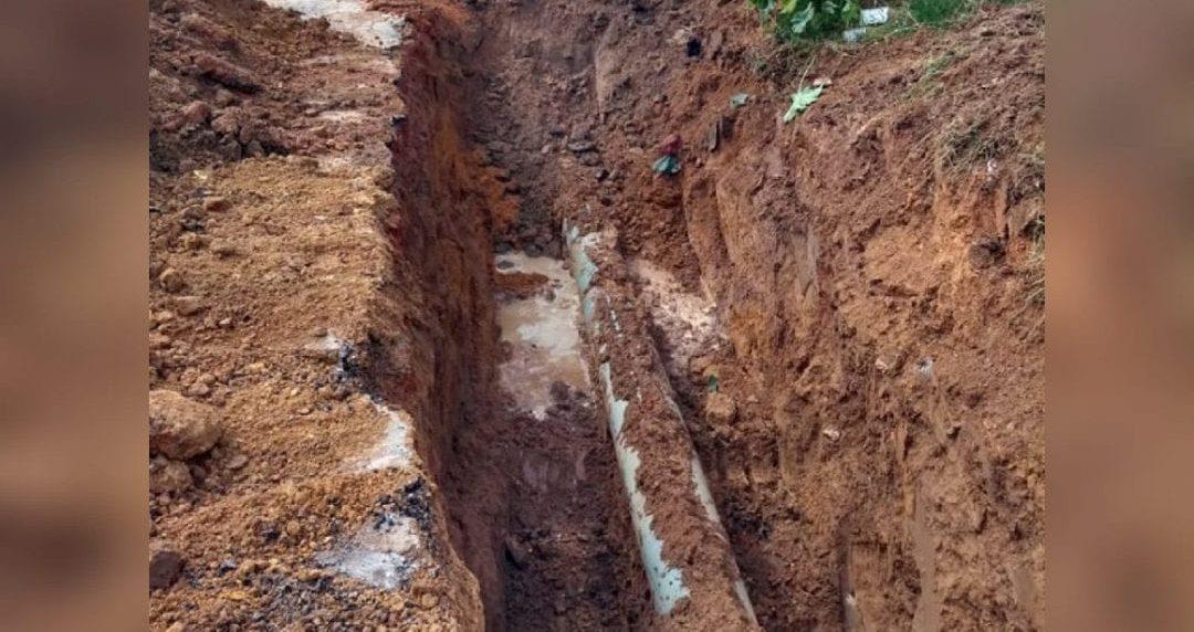 Adutora se rompe e deixa 31 bairros de Aparecida de Goiânia sem água 