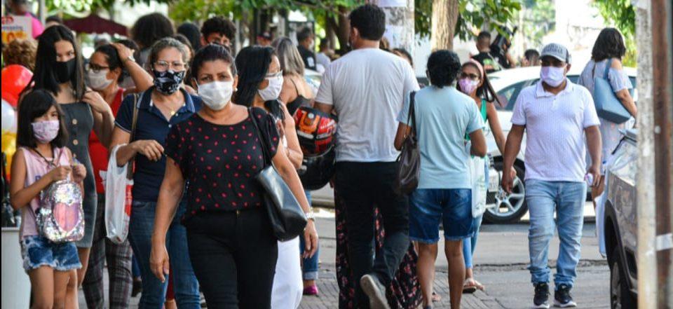 Após aumento, isolamento social em Goiás cai 10%