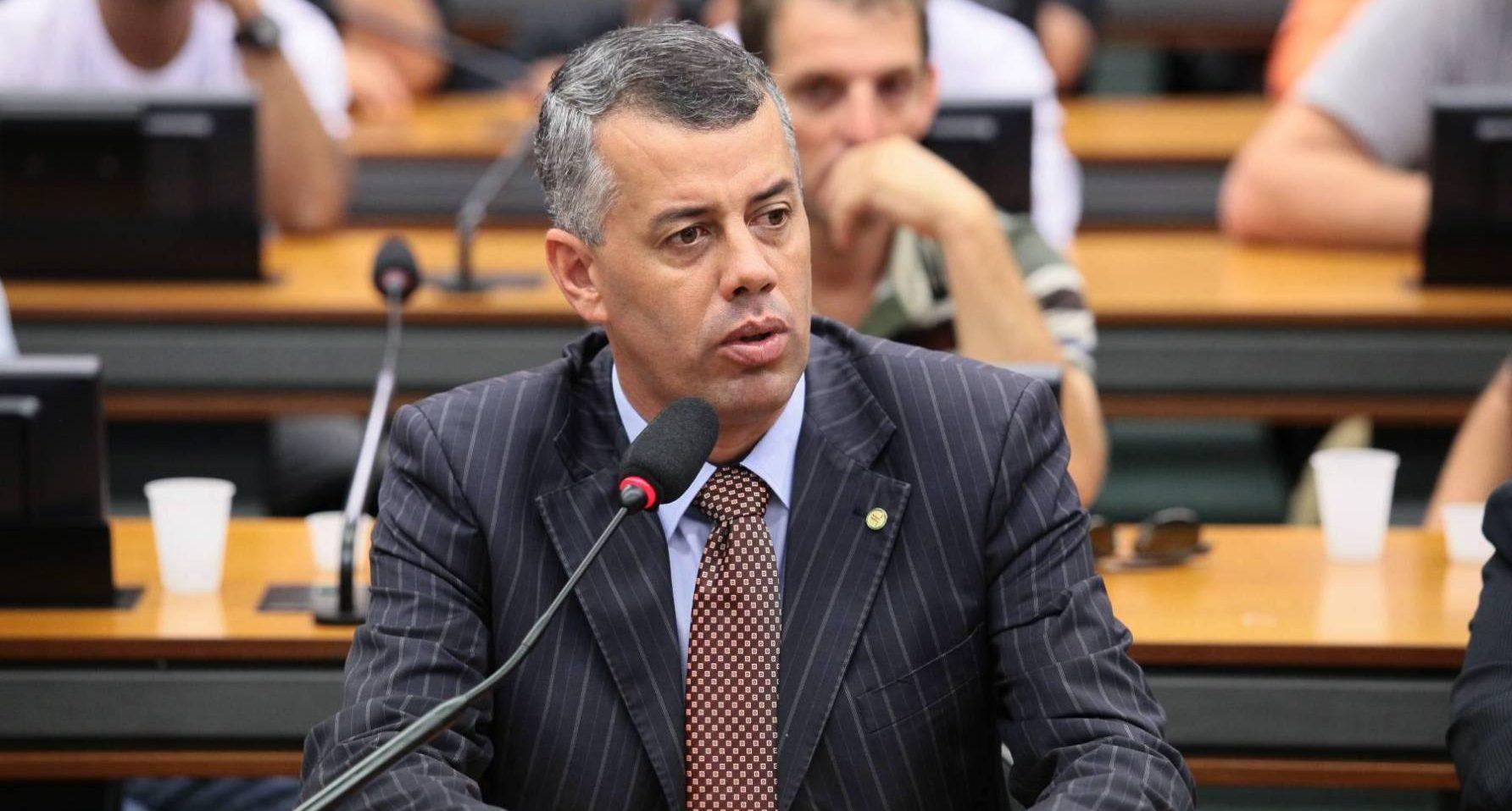 Bolsonaro indica Evair de Melo, do PP, como vice-líder do governo na Câmara