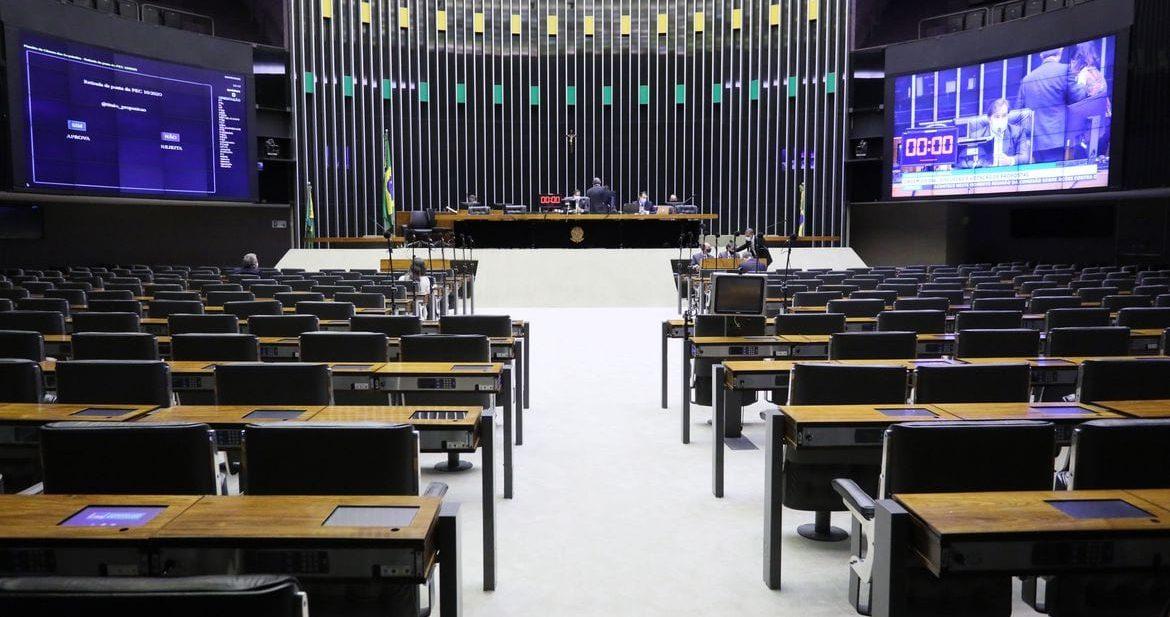 Câmara aprova em 2° turno texto-base da PEC do Orçamento de Guerra
