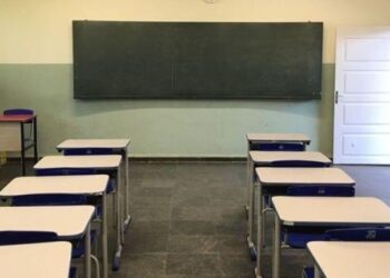 Conselho de Educação suspende aulas presenciais até 30 de junho, em Goiás
