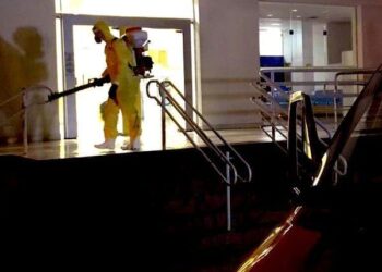 Coronavírus: com 13 casos confirmados, Luziânia usa bombeiros para descontaminação