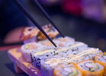 Delivery de comida japonesa em Goiânia: restaurantes para fazer seu pedido
