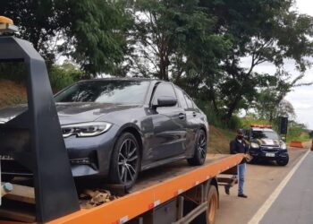Homem é preso após comprar carro de luxo em nome de terceiro, em Goiânia