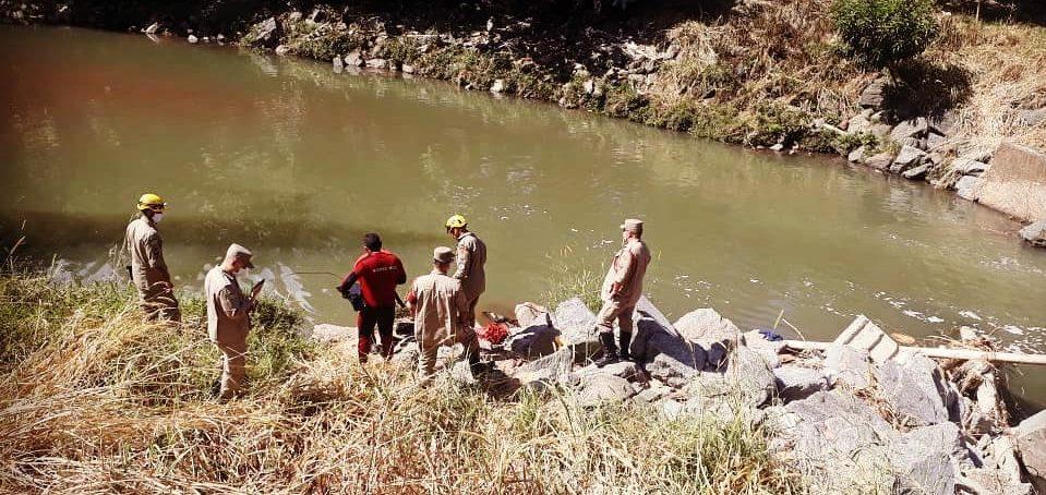 Homem morre afogado ao nadar no Córrego Anicuns, em Goiânia
