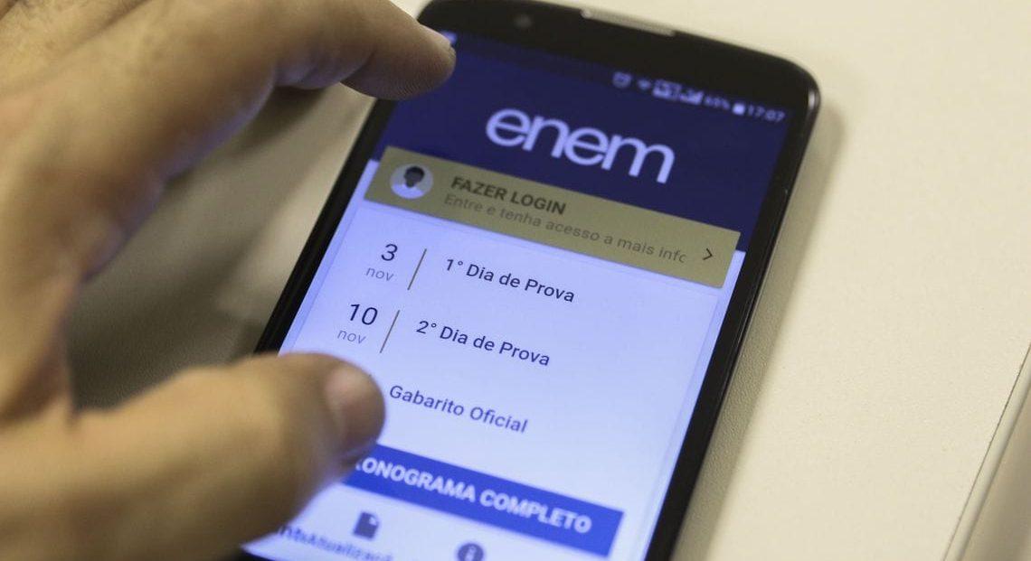 Ministério da Educação anuncia adiamento do Enem