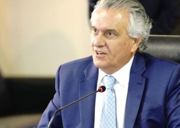Novo decreto deve exigir teste de covid-19 para viajar em Goiás, diz Caiado