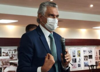 Caiado: "Tudo que for prerrogativa do governador estará fechado por 14 dias"