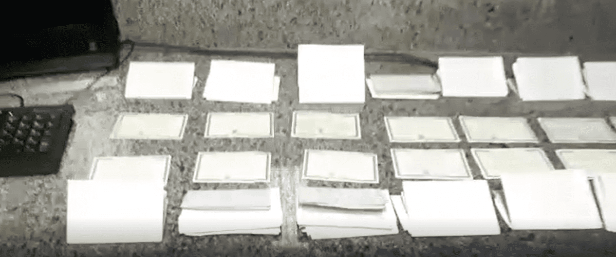 Idoso suspeito de estelionato é preso com 67 documentos, em Goiânia