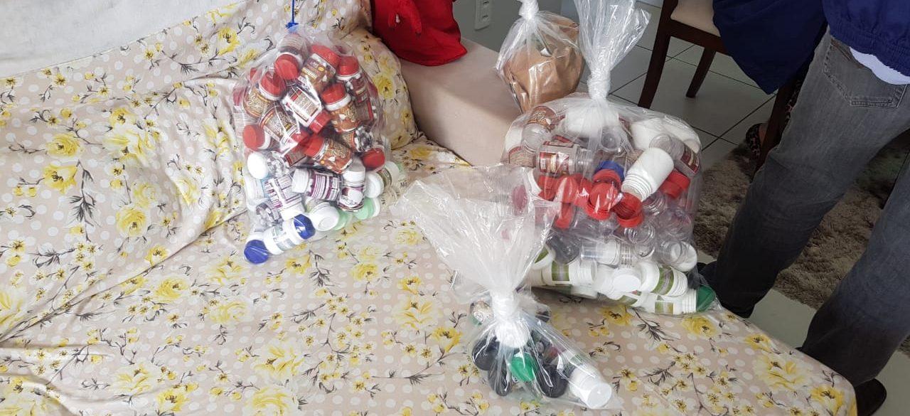 Irmãs são investigadas por venda de "emagrecedores milagrosos", em Goiânia