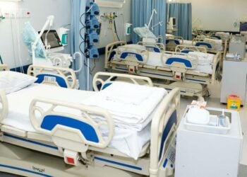 Sedativos para intubar ficam escassos e até 287% mais caros, dizem hospitais