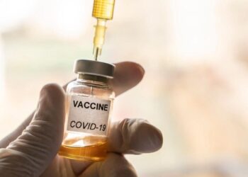Testes de vacina contra covid-19 mostram completa eficácia, diz grupo chinês