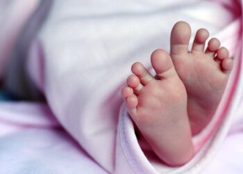 Bebê de um mês é diagnosticada com covid-19, em Anápolis