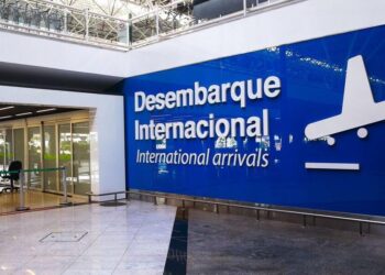 Brasil restringe entrada de estrangeiros de qualquer nacionalidade por 30 dias