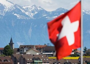 Suíça restringe visitantes do Brasil e outros 28 países