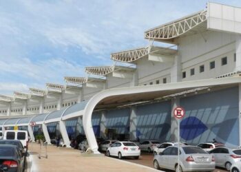Caiado apresenta salão de embarque e desembarque internacional do Aeroporto de Goiânia