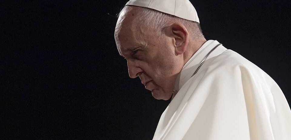 Papa aceita renúncia de bispo americano acusado de abuso sexual