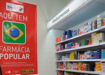 Polícia Federal cumpre mandados contra fraudes na Farmácia Popular em Goiás