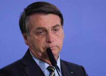 Bolsonaro afirma que vacina chinesa 'não será comprada'