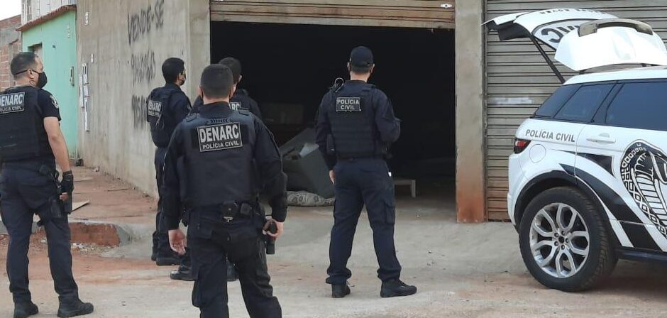 Em operação da PC em Goiânia, 130 policiais cumprem mandados contra traficantes de drogas