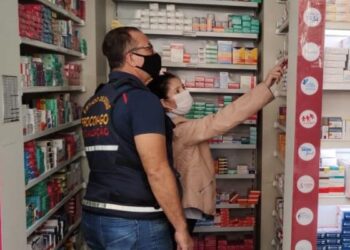 Procon Goiás autua drogarias com preços abusivos no 'kit covid'