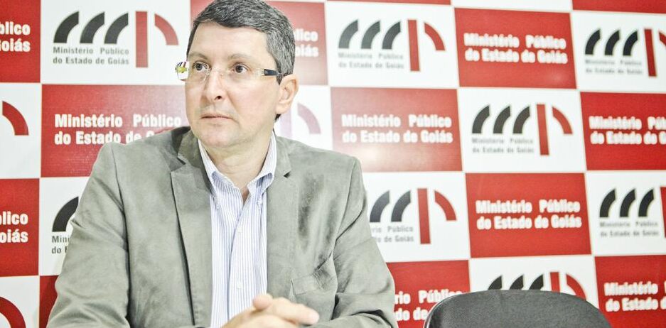 Promotor do MP-GO é suspenso por ofensas contra Gilmar Mendes