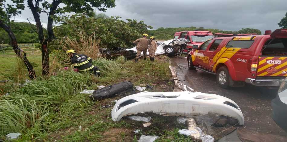 Três pessoas morrem em acidente na GO-164