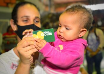 Programa Mães de Goiás: confira a lista de beneficiárias