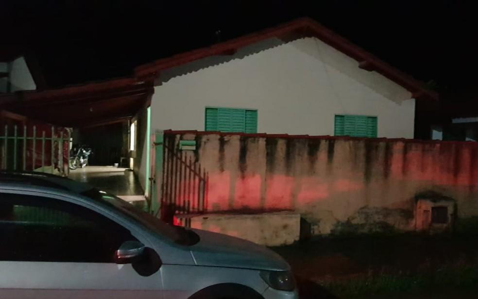 Quatro homens são encontrados mortos dentro de casa, em Novo Planalto