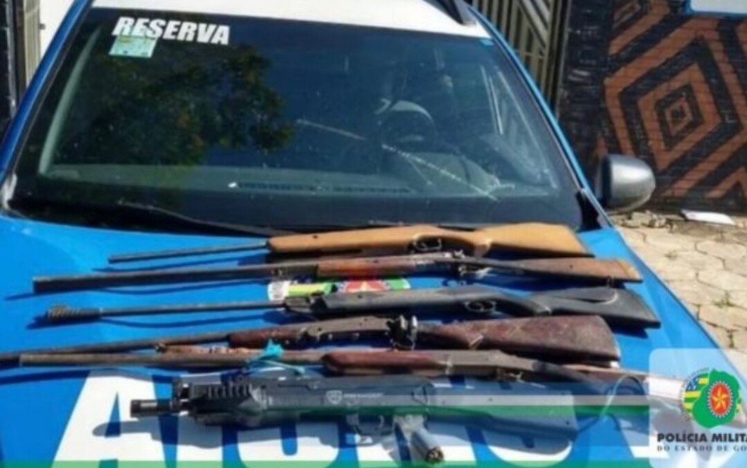Adolescente é apreendido após furtar armas da Delegacia de Araguapaz