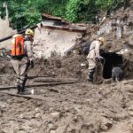 Bombeiros goianos continuam as buscas por desaparecidos em Petrópolis