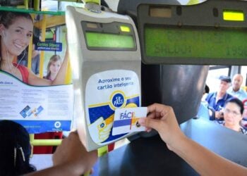 Bilhete Único: usuário pagará R$ 4,30 e poderá trocar de ônibus sem passar por terminal