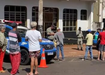 Homem invade restaurante, mata a ex-esposa e se mata em seguida, em Itumbiara