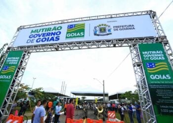 Moradores de Goiânia e Trindade recebem nova edição do Mutirão Governo de Goiás