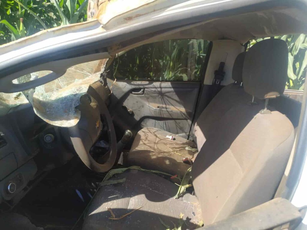 Motorista morre após ser lançado de veículo durante capotamento na BR-158, em Caiapônia