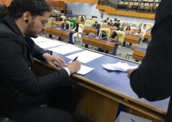 Câmara de Goiânia recebe jovens vereadores eleitos pelo Programa Politizar