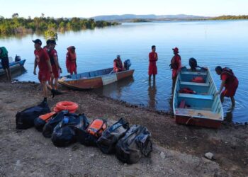 CBMGO continua buscas por desaparecidos no Lago Serra da Mesa, em Campinaçu