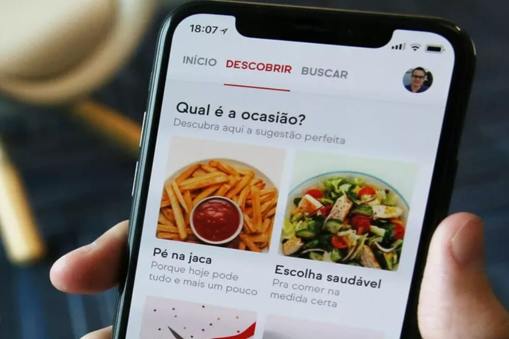 Entregador de comida por aplicativo é agredido por cliente, em Goiânia
