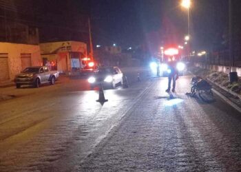 Homem morre após ser atropelado durante travessia na BR-153, em Goiânia