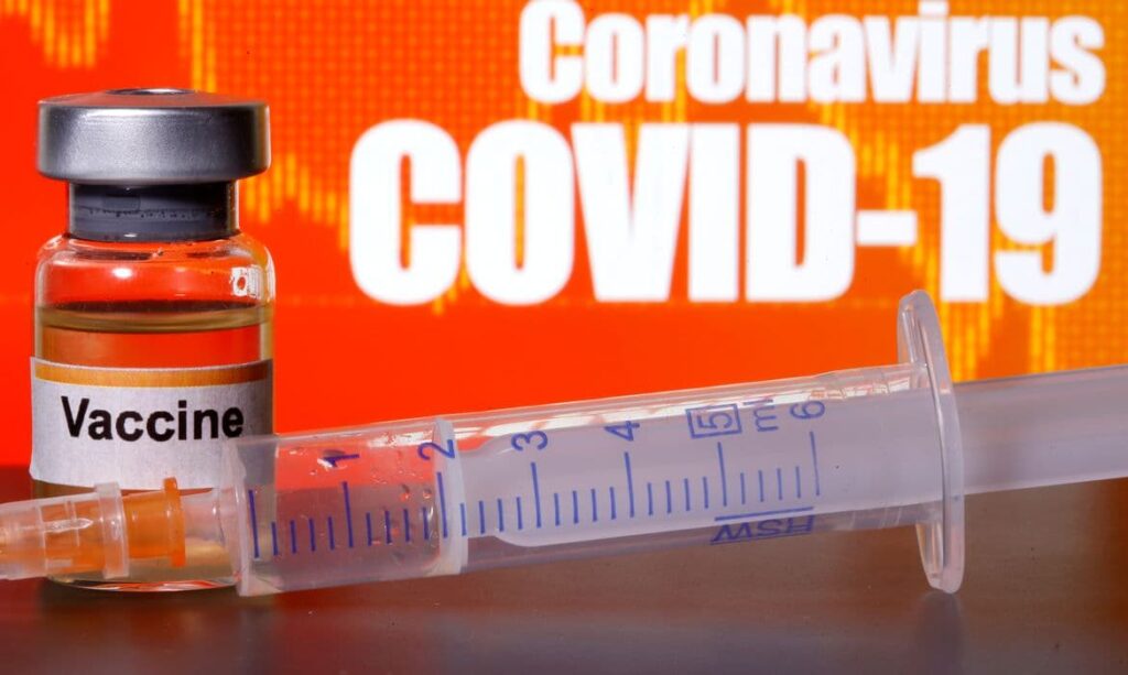 Covid-19: 4ª dose é liberada para população acima de 30 anos, em Goiás