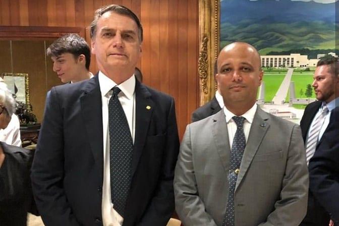 Jair Bolsonaro participa de convenção e motociata em Goiânia, nesta sexta (29)