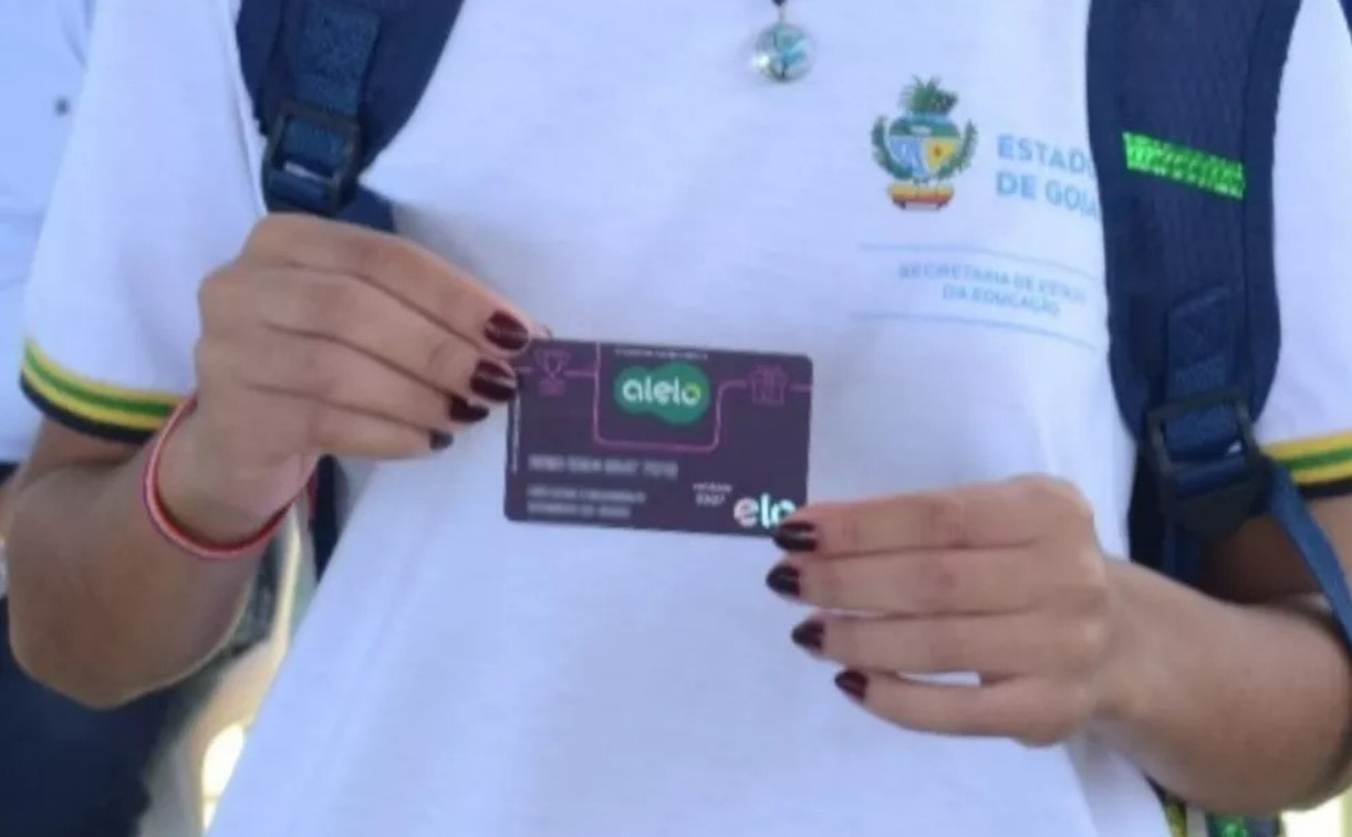 Programa Bolsa Estudo tem aumento de R$ 11,92 a partir de agosto, em Goiás