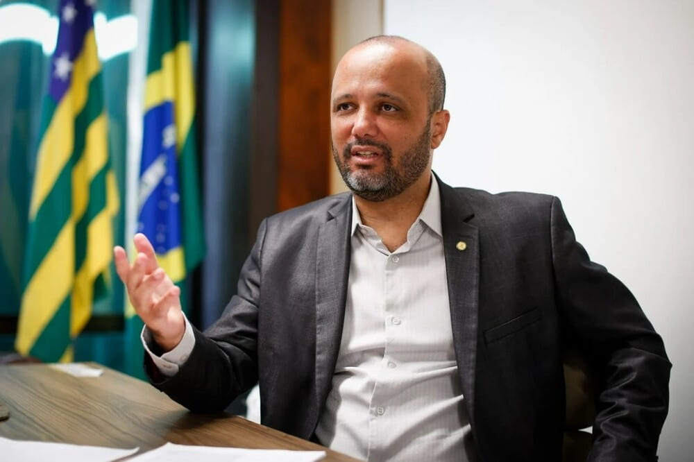 Eleições 2022: Confira o plano de governo divulgado por Major Vitor Hugo (PL)