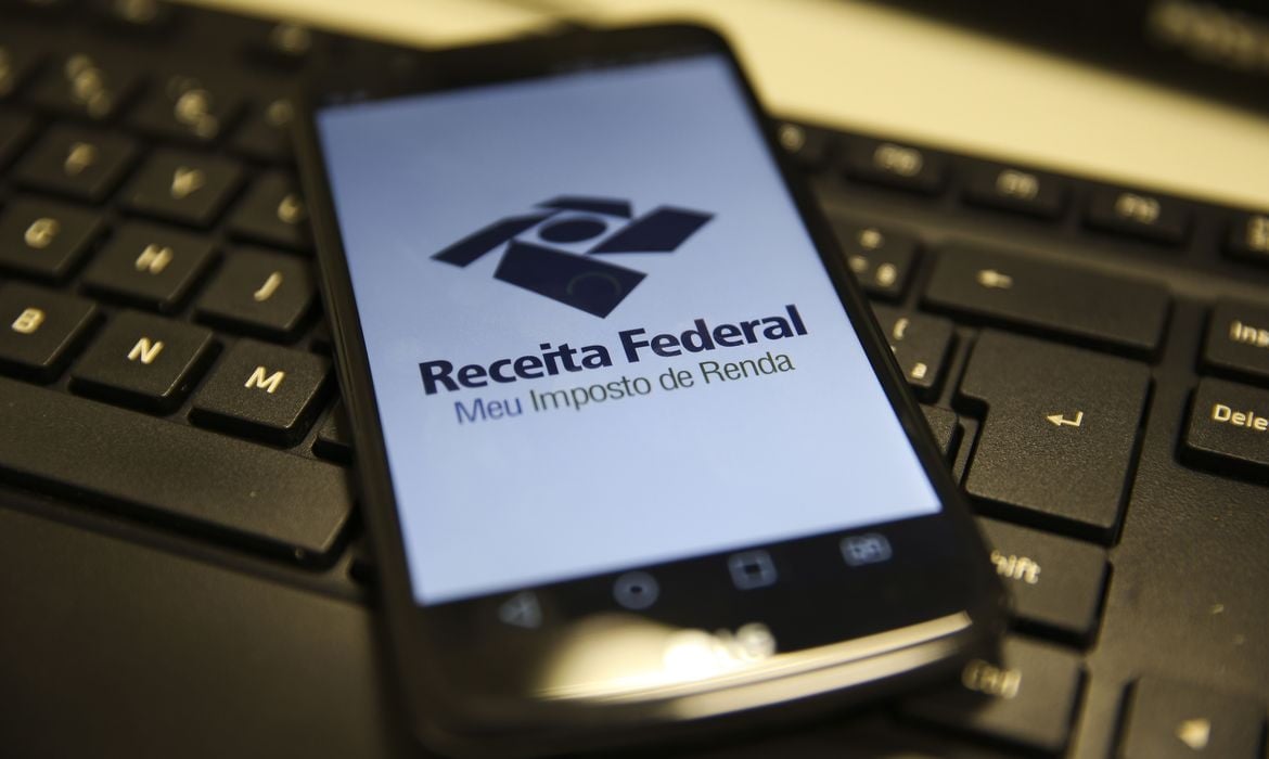 Receita Federal libera consulta ao 4º lote de restituições do IR 2022