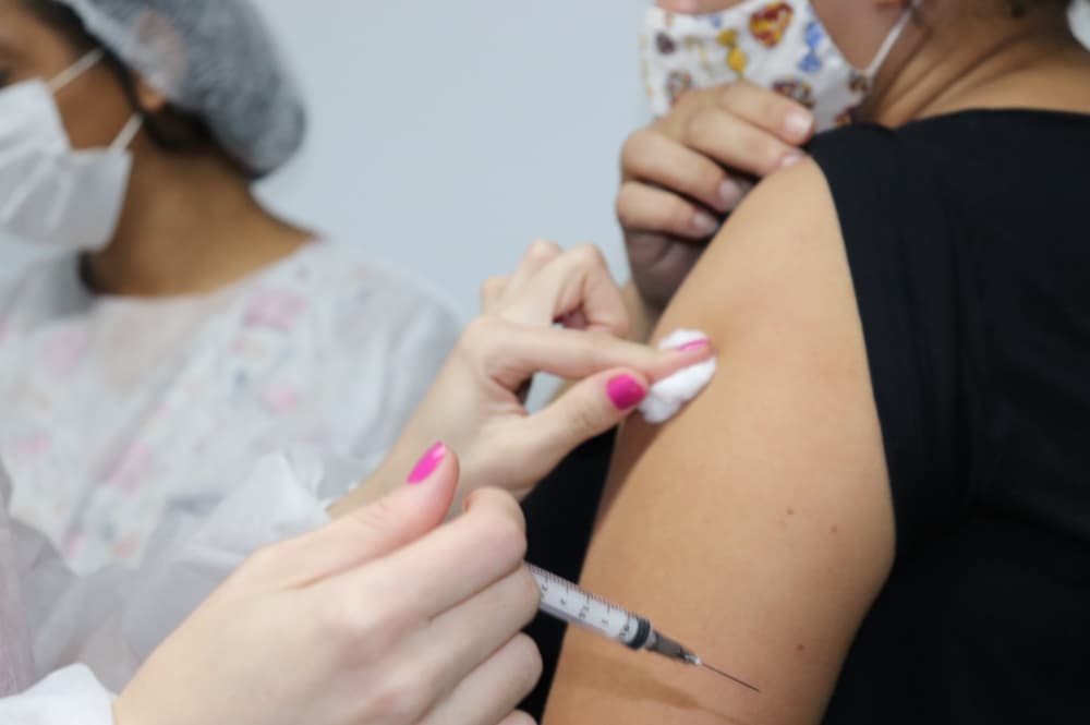 Covid-19 e Influenza: veja locais para testagem e vacinação neste fim de semana em Goiânia