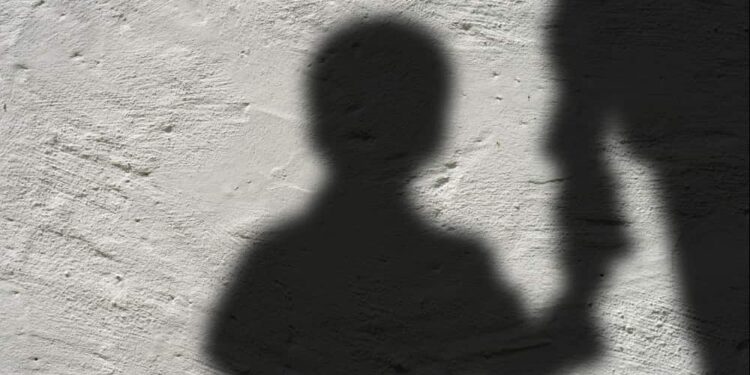 Diretor de escola em Caldas Novas é preso suspeito de estupro de menor
